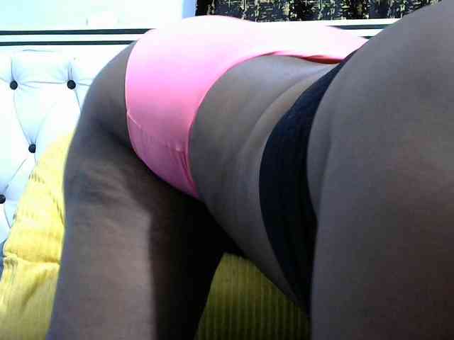 NastyEbony002 webcam