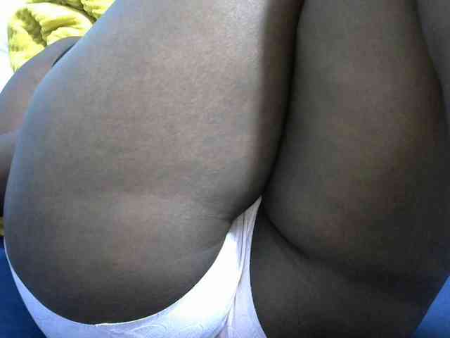 NastyEbony002 webcam
