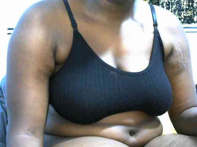 NastyEbony002 webcam