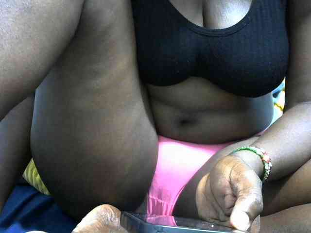 NastyEbony002 webcam