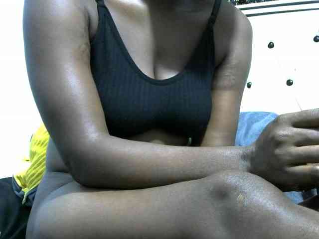 NastyEbony002 webcam