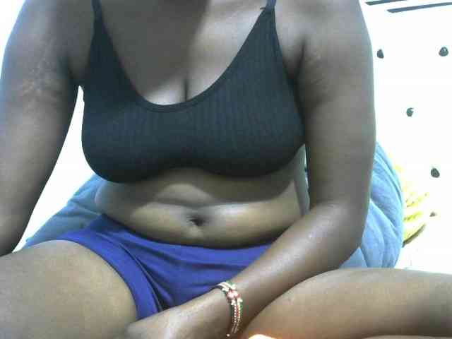 NastyEbony002 webcam