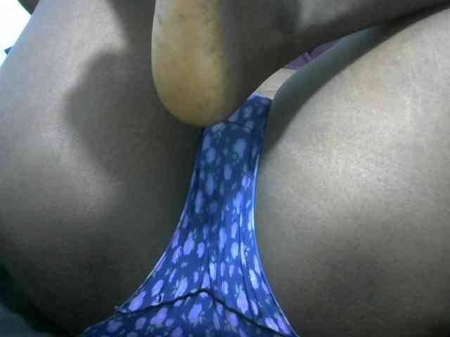 NastyEbony002 webcam