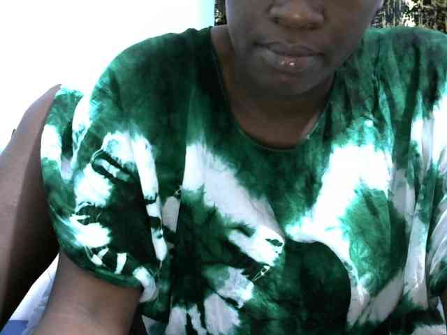 NastyEbony002 webcam
