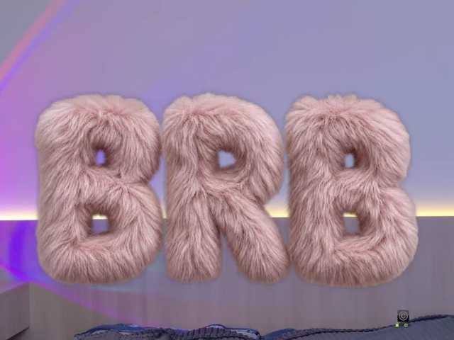 AnnyShore live cam preview