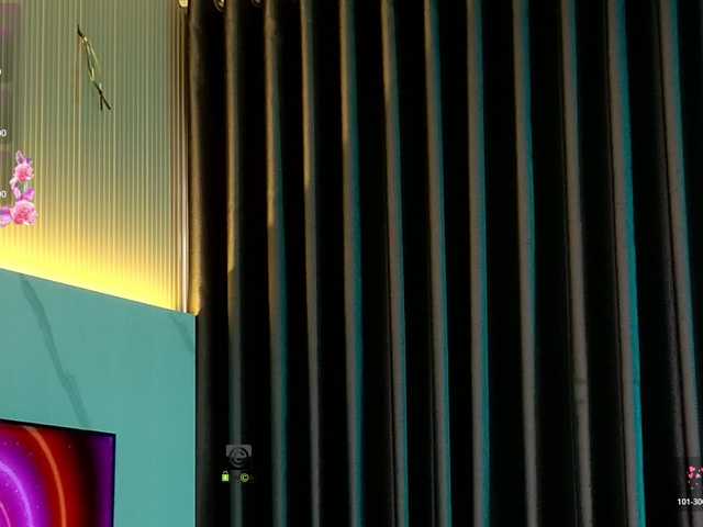 AnnyShore's BongaCams show and profile