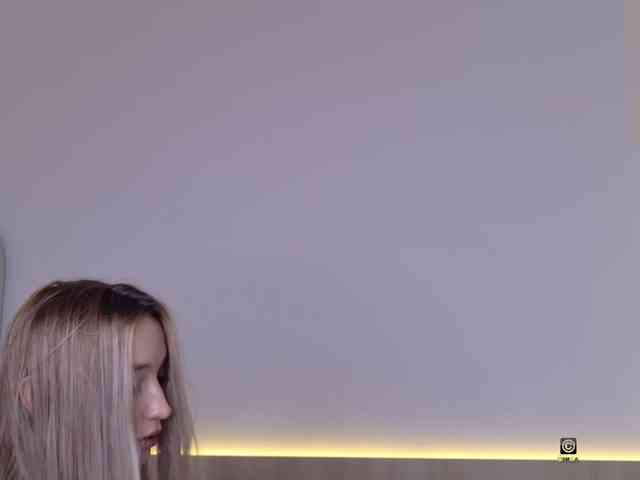 AnnyShore webcam
