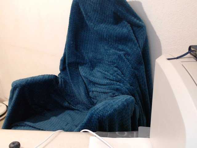 VelvetSin8's BongaCams show and profile