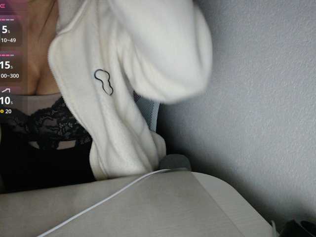 KristinaTitsBest webcam