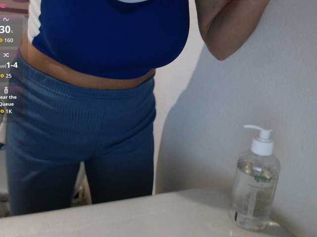 VelvetSin8 live cam on BongaCams