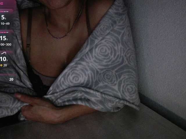 VelvetSin8 live cam on BongaCams