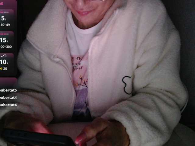 KristinaTitsBest live cam preview