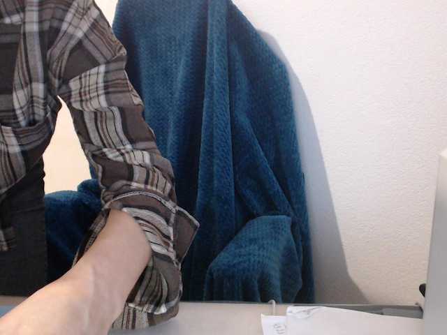 VelvetSin8's BongaCams show and profile