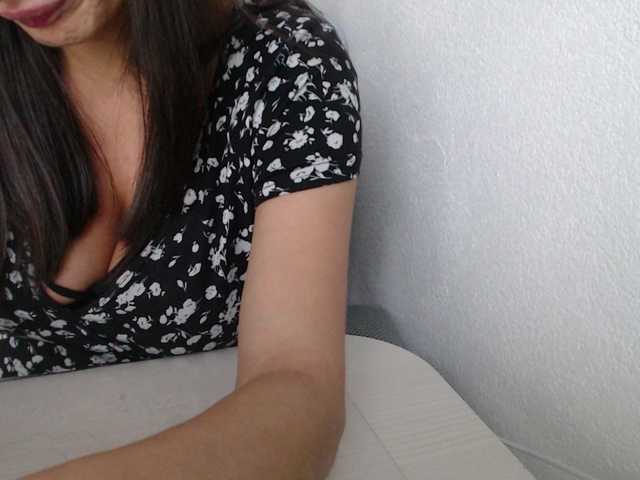 VelvetSin8 live webcam show