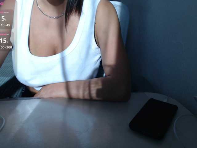 KristinaTitsBest live cam