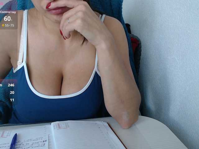 VelvetSin8 live cam on BongaCams