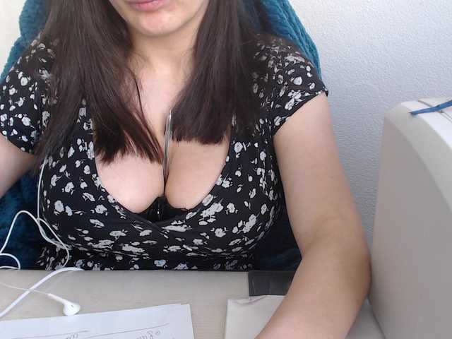 VelvetSin8's BongaCams show and profile