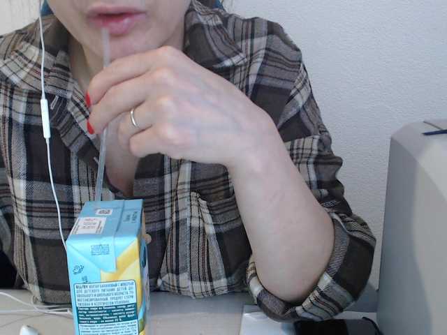 VelvetSin8's BongaCams show and profile