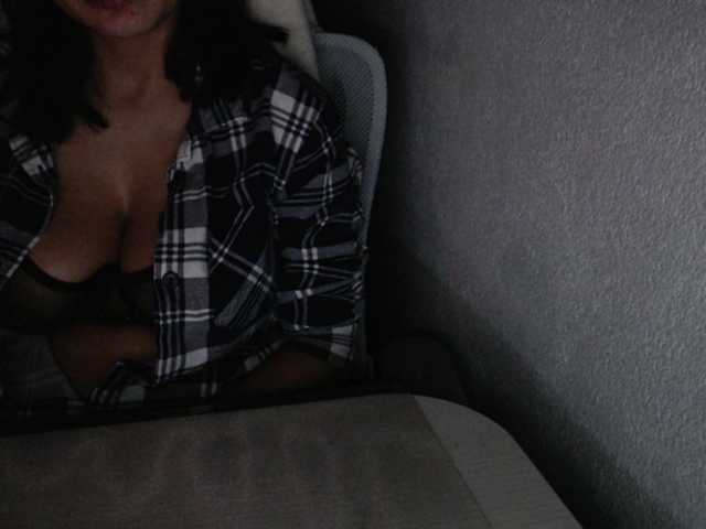 VelvetSin8 live cam on BongaCams