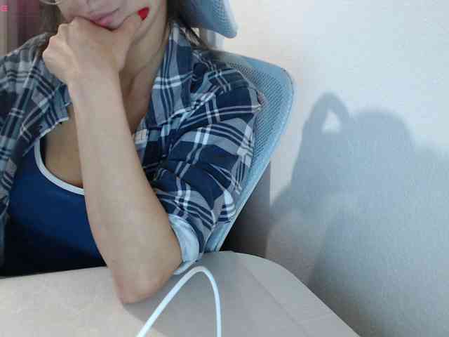 KristinaTitsBest webcam