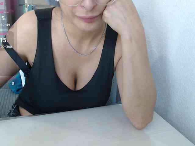 KristinaTitsBest webcam