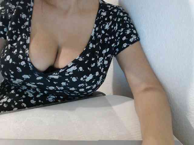 KristinaTitsBest webcam