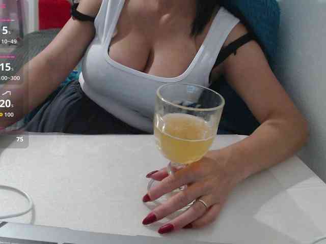 KristinaTitsBest webcam