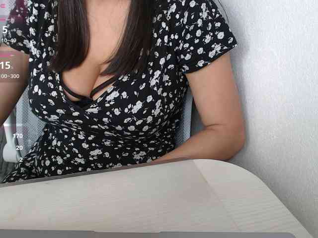 KristinaTitsBest webcam