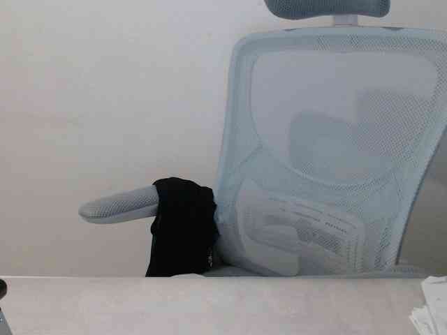 CrazyTitsBest webcam