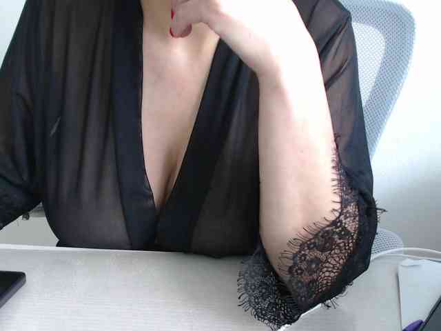 Model: CrazyTitsBest