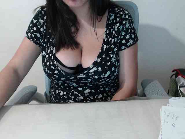 Model: CrazyTitsBest