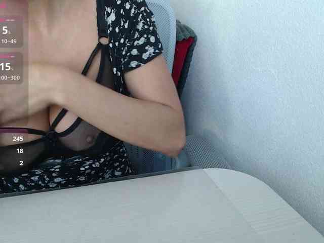 KristinaTitsBest webcam
