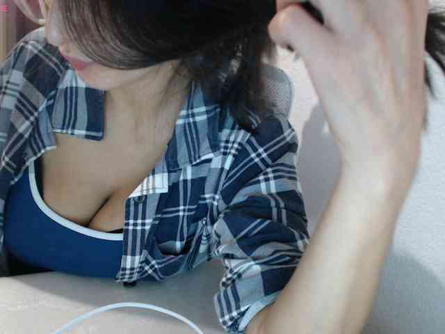 KristinaTitsBest webcam