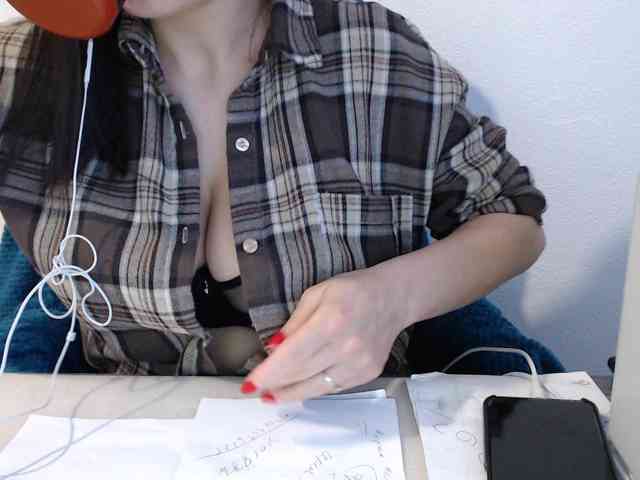 Model: CrazyTitsBest