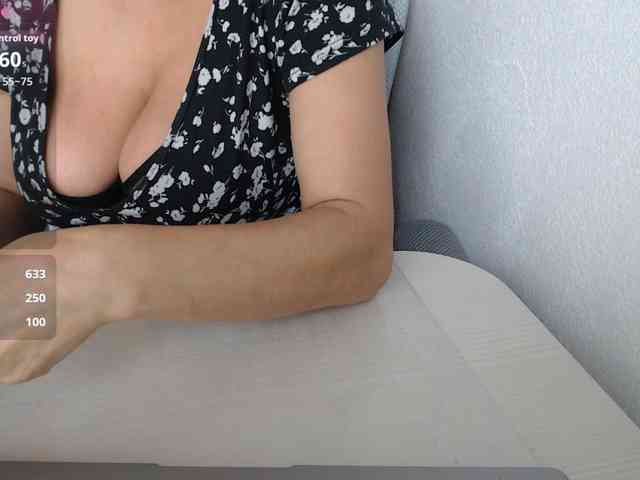KristinaTitsBest webcam