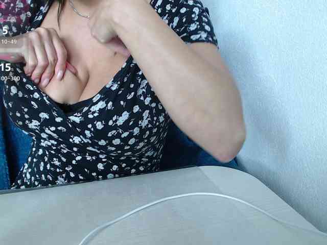KristinaTitsBest webcam