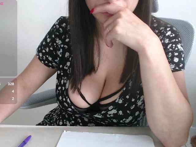 Model: CrazyTitsBest