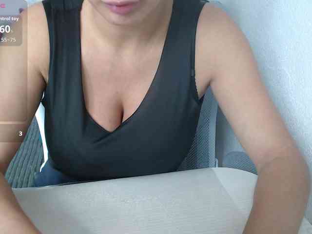 KristinaTitsBest webcam