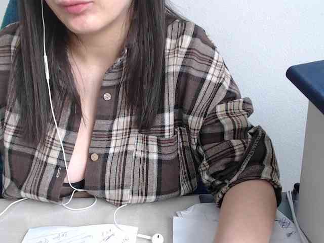 Model: CrazyTitsBest