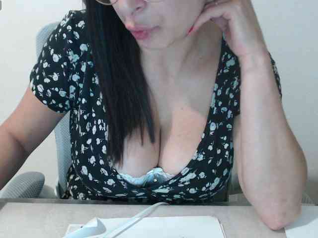Model: CrazyTitsBest