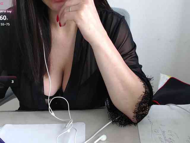 Model: CrazyTitsBest