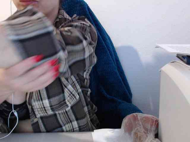 CrazyTitsBest webcam