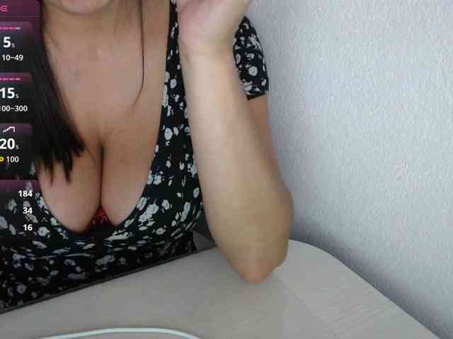 KristinaTitsBest webcam