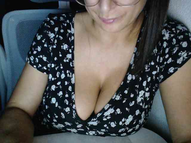 Model: KristinaTitsBest