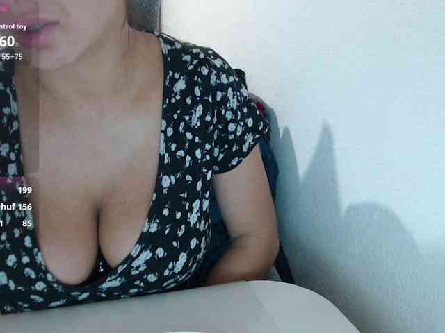 KristinaTitsBest webcam