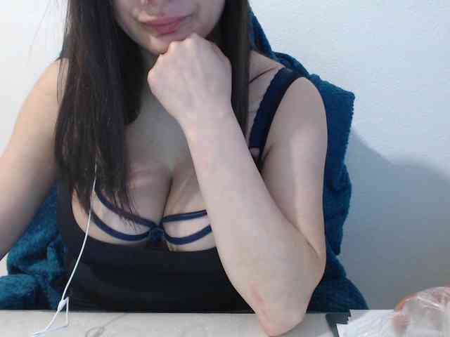 Model: CrazyTitsBest
