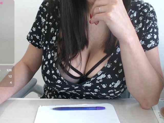 Model: CrazyTitsBest