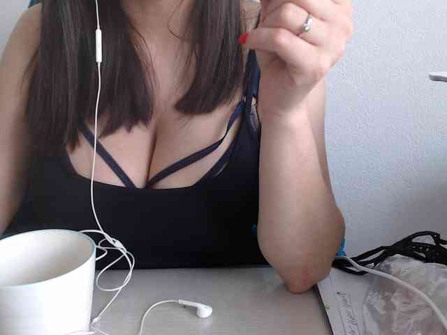 CrazyTitsBest