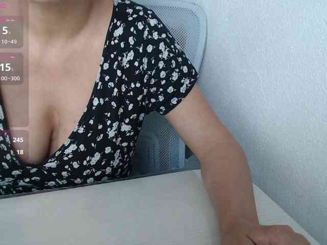 KristinaTitsBest webcam