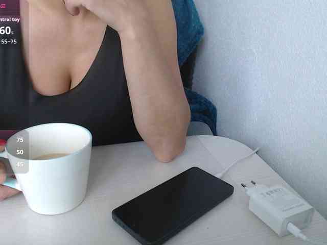 KristinaTitsBest webcam